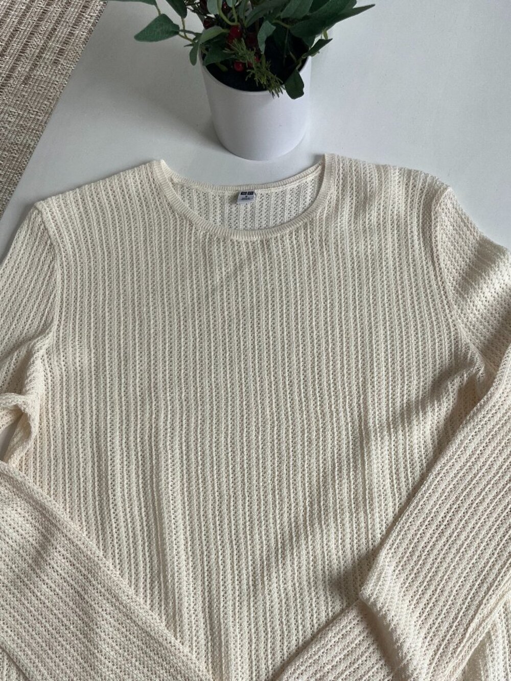 Uniqlo NWOT Lace Crew Neck Wool blend Sweater Women M